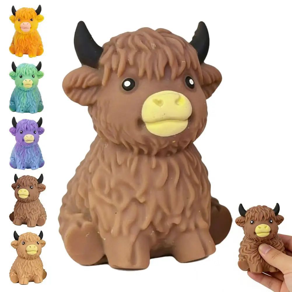 Novelty Gifts - علبة مفاجآت بتصميم بقرة هايلاند اسكتلندية