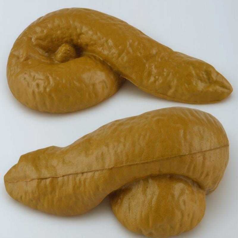 دمية على شكل براز واقعية، تستخ - مراجعة Fake Poop Gag Gift وسعره